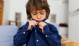 最新爆料网16岁男学生与女教师,16岁少年与女教师关系疑云曝光”