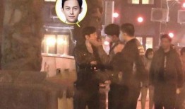 深夜爆料娱乐圈,揭秘明星幕后真相