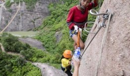 最新爆料蹦极事件视频播放,网友直呼心跳加速