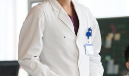 青年医生在线观看,青春热血，守护生命之光