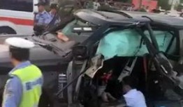 车内爆料视频,真实行车瞬间曝光