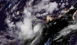 最新台风爆料视频播放,视频揭秘风暴来袭前的惊心动魄